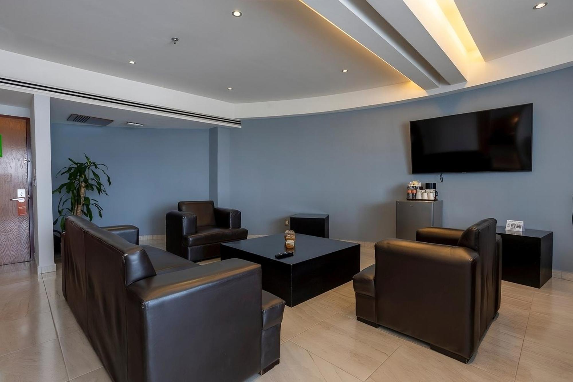 Holiday Inn Puebla Finsa By Ihg Dış mekan fotoğraf